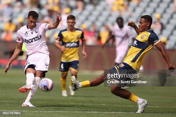 Nishan Velupillay of Melbourne Victory scores a goal during the A-League Men round six match between Central Coast Mariners and Melbourne Victory at...