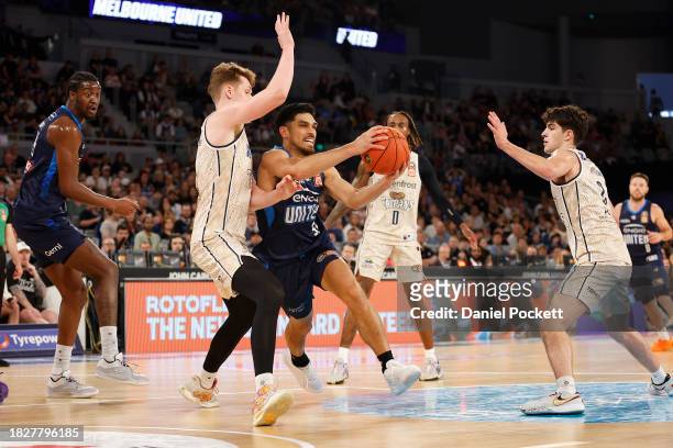 Shea Ili of United drives to the basket during the round nine NBL match between Melbourne United and Cairns Taipans at John Cain Arena, on December...