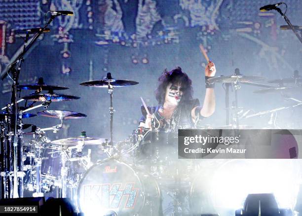 Eric Singer of KISS performs during the final show of KISS: End of the Road World Tour at Madison Square Garden on December 02, 2023 in New York City.