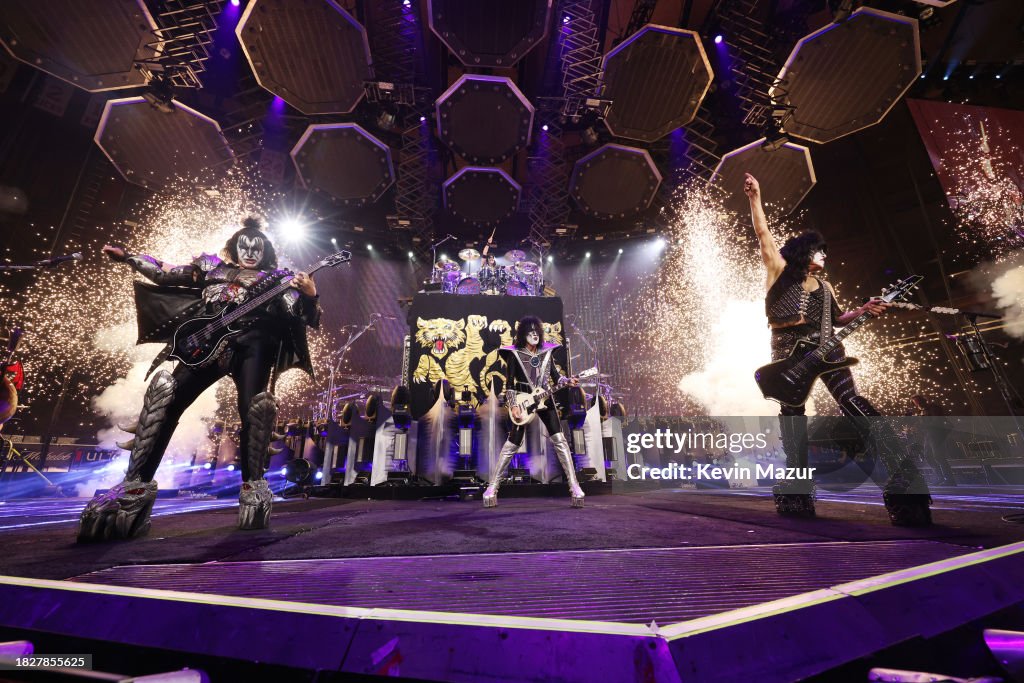 KISS End of the Road World Tour - Final Show
