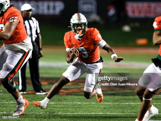 Runningback Kelvin Dean of the Florida A&M Rattlers on a running play during the SWAC Conference Championship game against the Prairie View A&M...