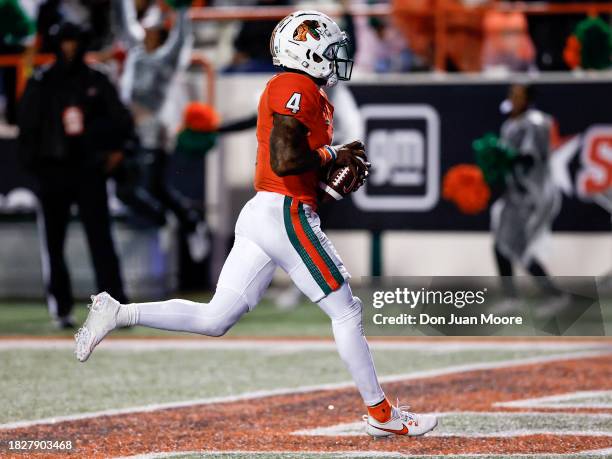 Marcus Riley Baseball Wide Receiver Marcus Riley of the Florida A&M Rattlers makes a ...