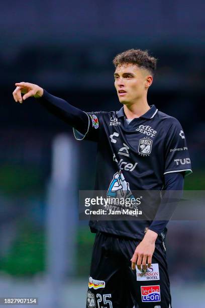 Paul Bellon of Leon gestures during the quarterfinals second leg match between America and Leon as part of the Torneo Apertura 2023 Liga MX at Azteca...