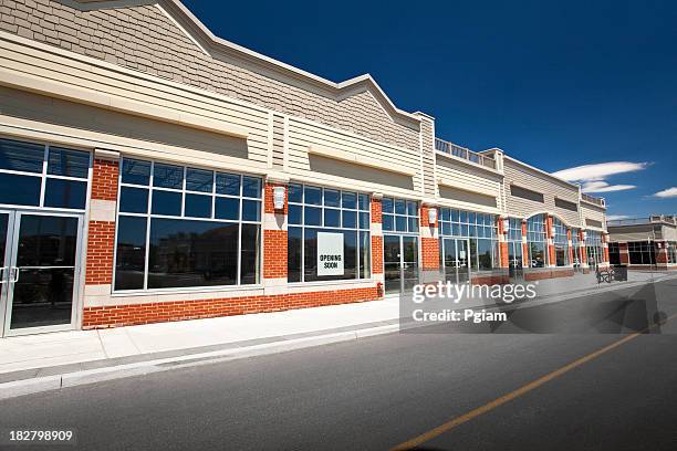 new business building for rent or lease - for lease sign stock pictures, royalty-free photos & images