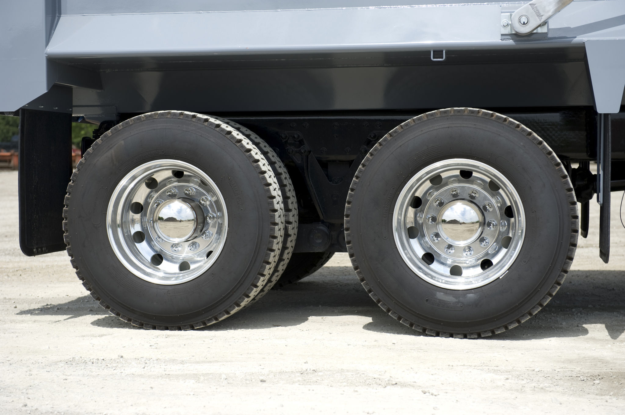 truck tires technology