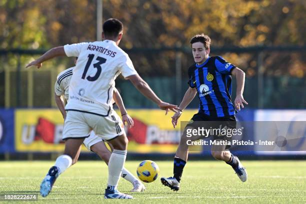 Thomas Berenruch of FC Internazionale U19 in action during the Primavera 1 match between FC Internazionale U19 and AS Roma U19 at Konami Youth...