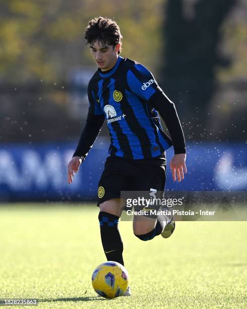 Matteo Cocchi of FC Internazionale U19 in action during the Primavera 1 match between FC Internazionale U19 and AS Roma U19 at Konami Youth...