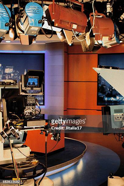 television studio - news set - studio lighting equipment stock pictures, royalty-free photos & images
