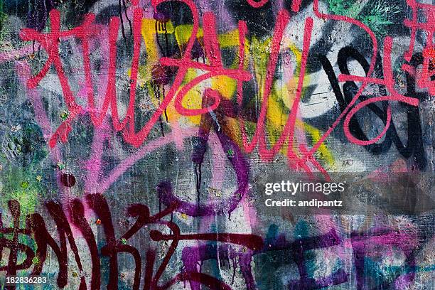 colorful graffiti - graffiti wall stockfoto's en -beelden