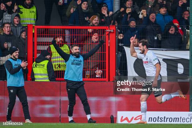 Marcel Benger celebrates scoring his teams first goal during the 3. Liga match between SC Verl and Dynamo Dresden at SPORTCLUB Arena on December 03,...