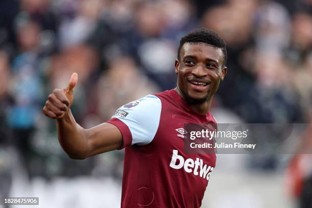 Mohammed Kudus of West Ham United celebrates after scoring the team's first goal during the Premier League match between West Ham United and Crystal...