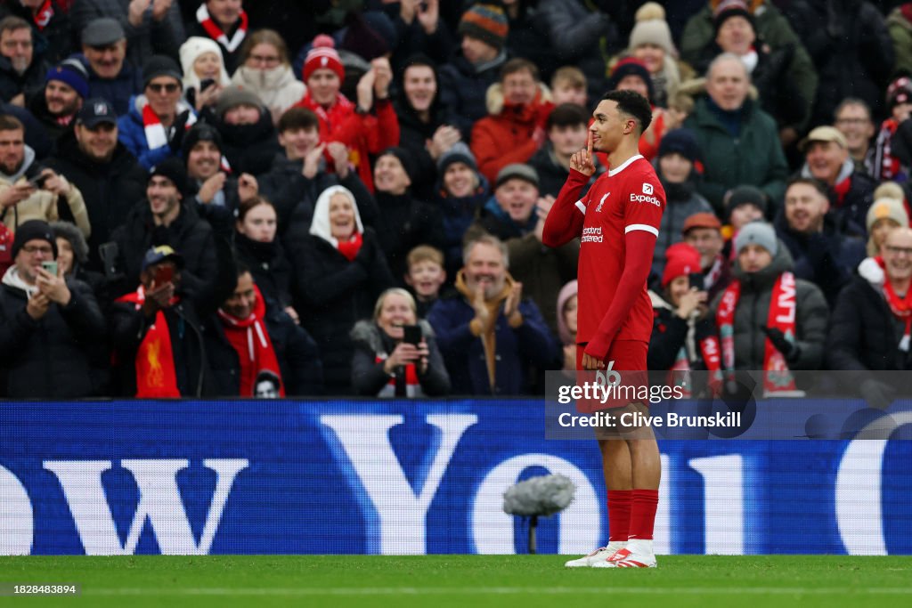 Liverpool FC v Fulham FC - Premier League