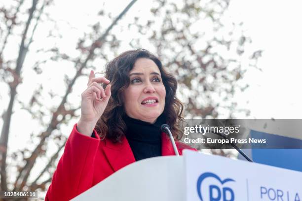 La presidenta de la Comunidad de Madrid, Isabel Diaz Ayuso, interviene durante un acto del PP contra la amnistia se dirigen a Ferraz, a 3 de...