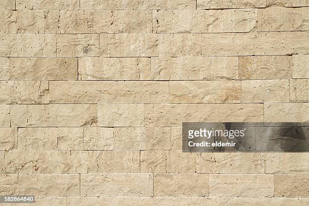 石灰石製の壁 - 砂岩 ストックフォトと画像