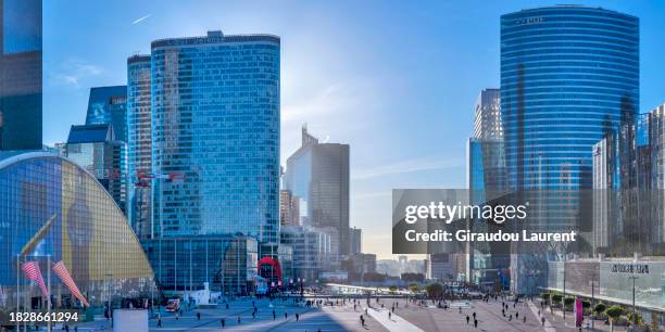 laurent giraudou / paris, la défense, business district - hauts de seine stock pictures, royalty-free photos & images