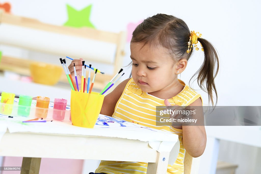 Menina Pintura