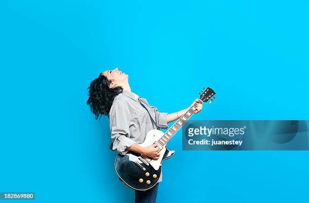 guitar chic - rockmuziek stockfoto's en -beelden