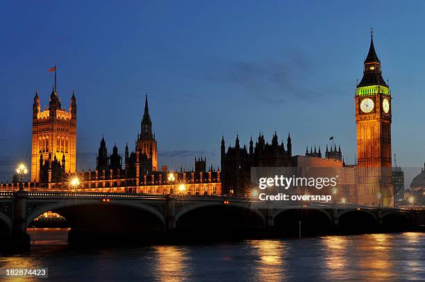 london night - house of commons of the united kingdom stock pictures, royalty-free photos & images