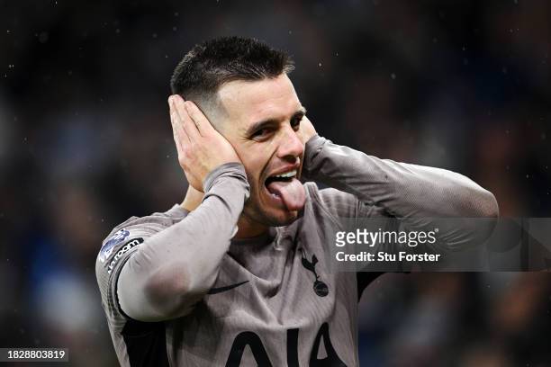 Giovani Lo Celso of Tottenham Hotspur celebrates after scoring the team's second goal during the Premier League match between Manchester City and...