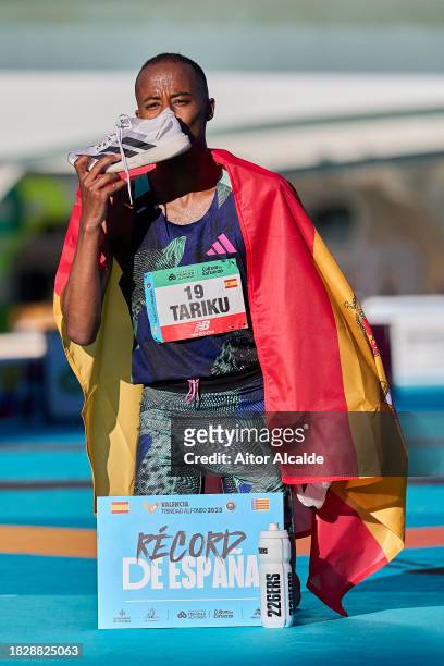 Tariku Novales of Spain arrives to the finish line and breaks the spanish national time record at the 2023 Valencia Marathon Trinidad Alfonso on...