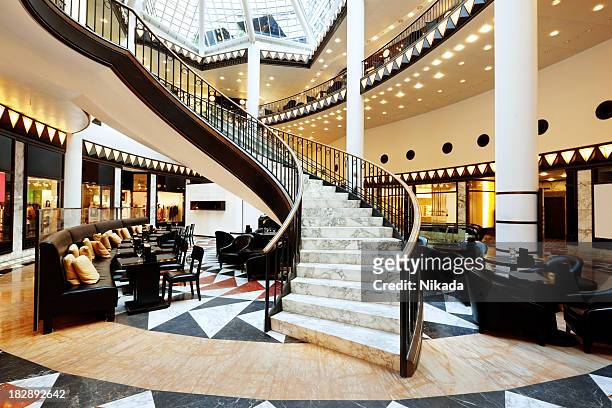 modern luxury staircase - luxury mansion interior stock pictures, royalty-free photos & images