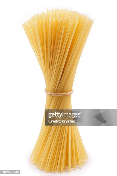 pacchetto di spaghetti - pasta foto e immagini stock