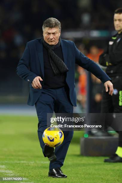 Walter Mazzarri SSC Napoli head coach during the Serie A TIM match between SSC Napoli and FC Internazionale at Stadio Diego Armando Maradona on...