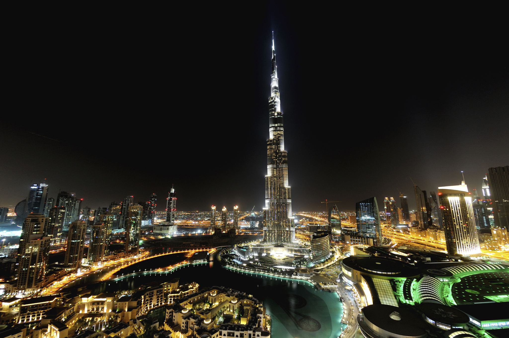 city of dubai at night city of dubai at night