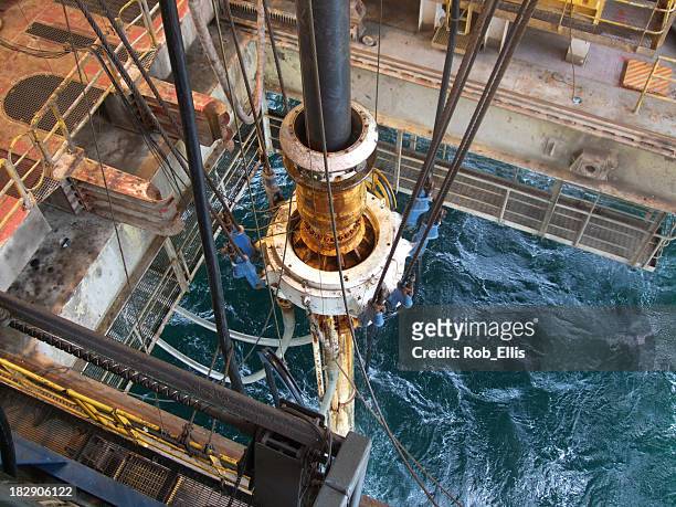 oil rig slip joint - steel cable stock pictures, royalty-free photos & images