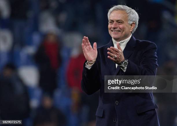 Jose Mourinho, head coach of AS Roma celebrates after winning during the Serie A TIM match between US Sassuolo and AS Roma at Mapei Stadium - Citta'...