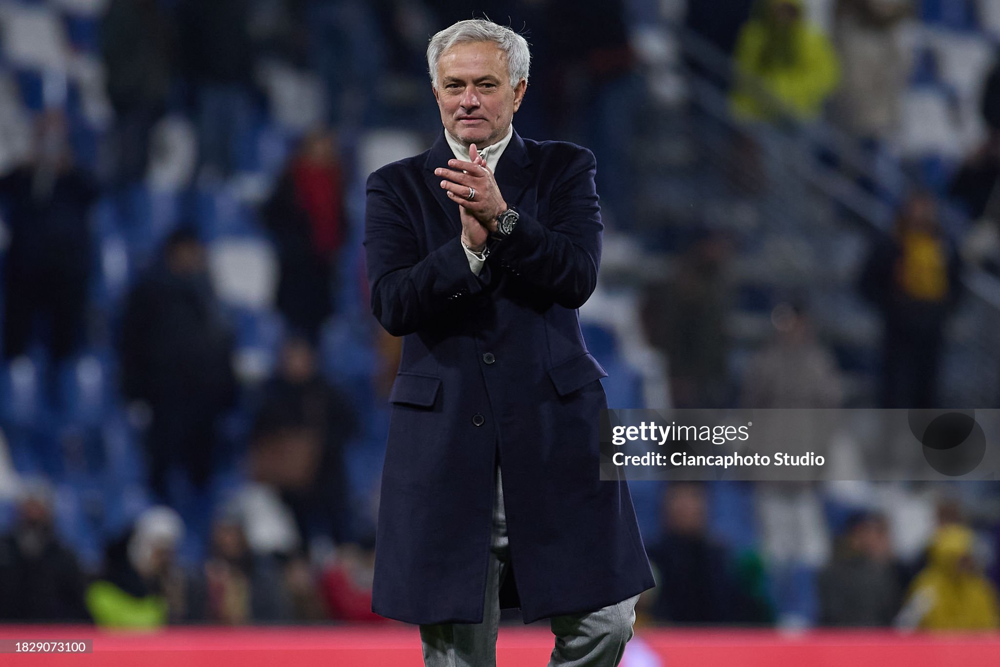 Mourinho switches to Portuguese: 'Apparently my Italian is not good enough'