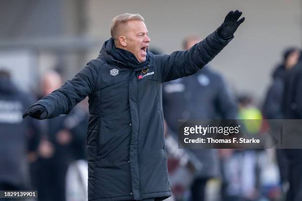 Head coach Markus Anfang of Dresden reacts during the 3. Liga match between SC Verl and Dynamo Dresden at SPORTCLUB Arena on December 03, 2023 in...