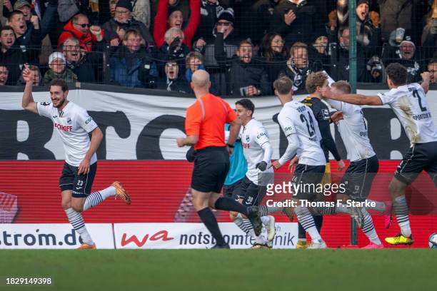 Marcel Benger celebrates scoring his teams first goal during the 3. Liga match between SC Verl and Dynamo Dresden at SPORTCLUB Arena on December 03,...