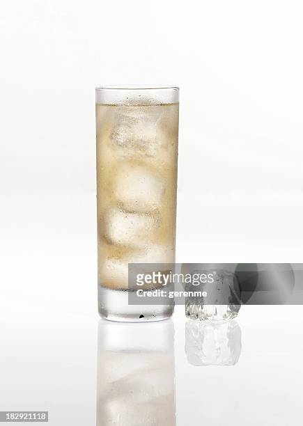 wodka - cocktail isolated stock-fotos und bilder