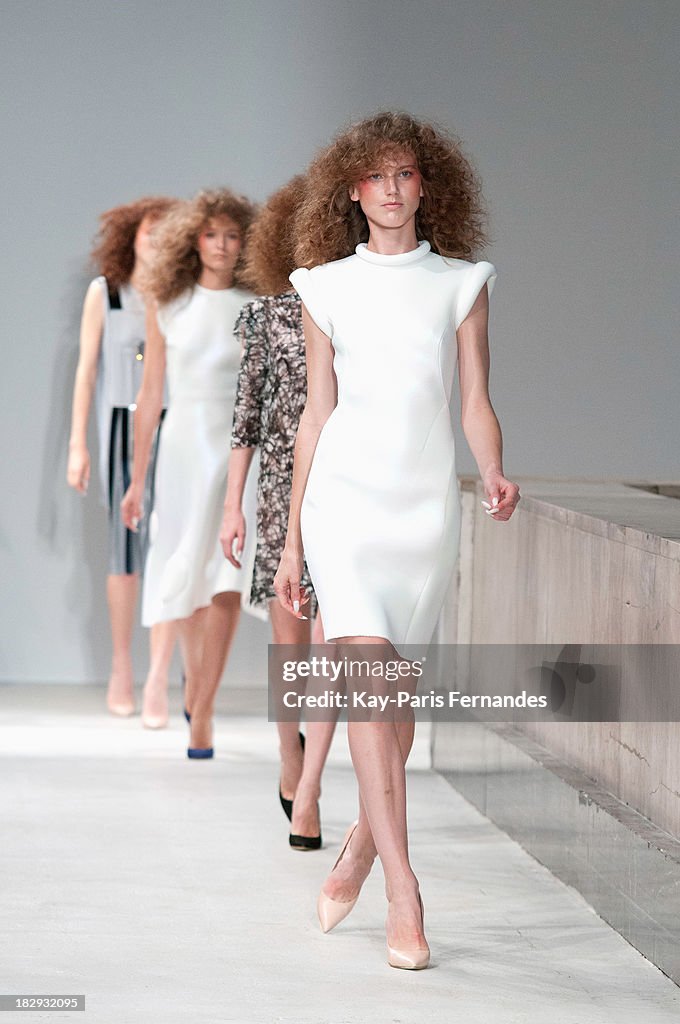 Gosia Baczynska : Runway - Paris Fashion Week Womenswear  Spring/Summer 2014