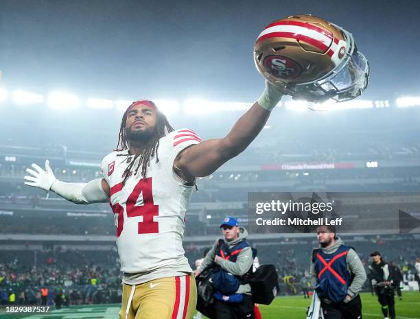 Fred Warner of the San Francisco 49ers celebrates a win over the Philadelphia Eagles at Lincoln Financial Field on December 03, 2023 in Philadelphia,...