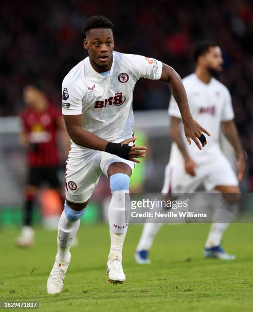 Jhon Duran of Aston Villa in action during the Premier League match between AFC Bournemouth and Aston Villa at Vitality Stadium on December 03, 2023...