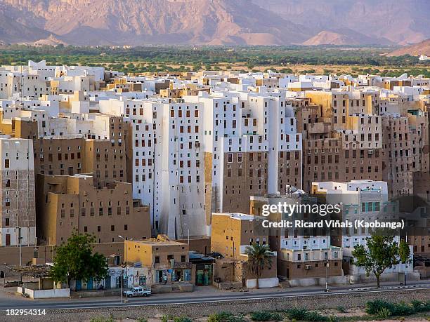 shibam - shibam stock pictures, royalty-free photos & images