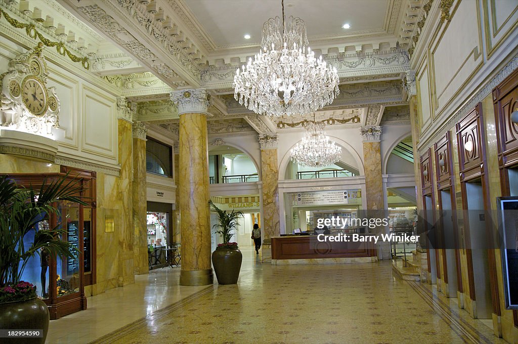 Luxurious Reception Area Of Hotel Lobby High-Res Stock Photo - Getty Images