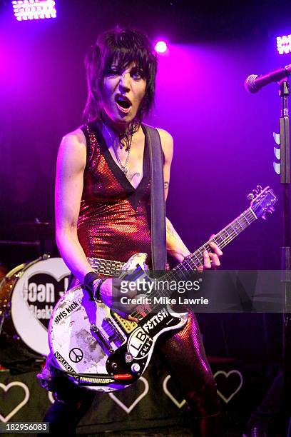 Joan Jett Photos and Premium High Res Pictures - Getty Images