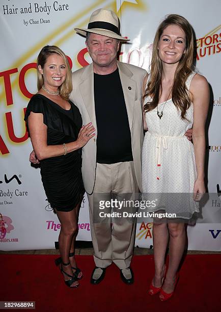 Actor Micky Dolenz poses with daughters actress Ami Dolenz and Georgia Rose Dolenz at Actors for Autism and Rockwell Table & Stage presents Reach for...