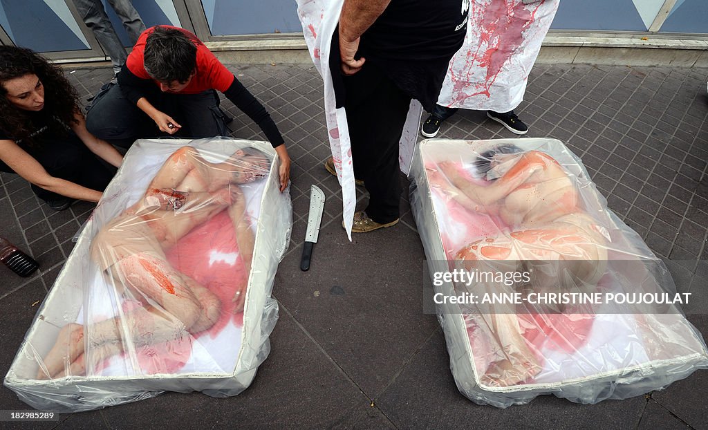 FRANCE-ANIMAL-RIGHTS-DEMO