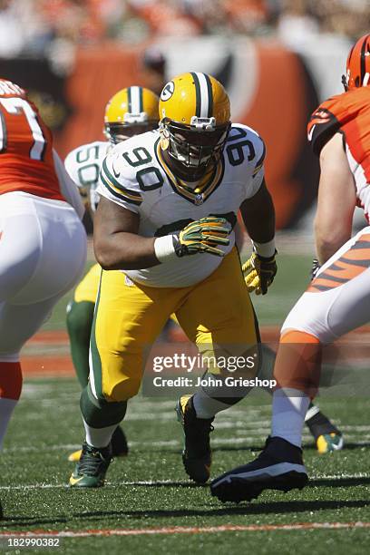 Nj Raji 195 B J Raji Stock Photos, High-Res Pictures, and Images - Getty Images