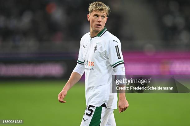 Robin Hack of Moenchengladbach reacts during the Bundesliga match between Borussia Mönchengladbach and TSG Hoffenheim at Borussia Park Stadium on...