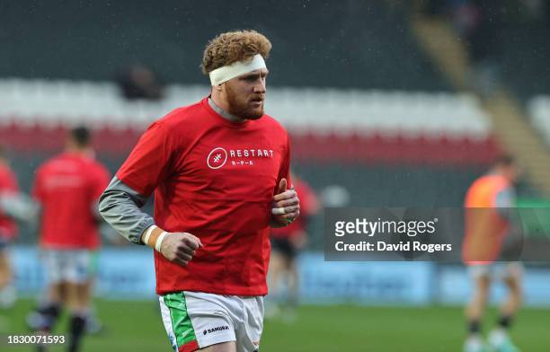 Ollie Chessum of Leicester Tigers wearing a Restart T shirt in support ot Restart, the Rugby Players Association charity prior to the Gallagher...
