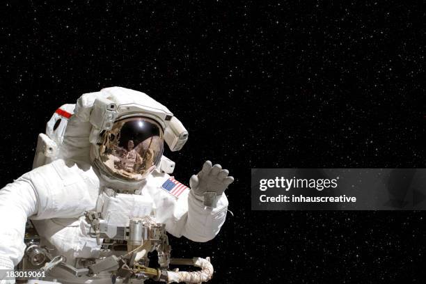 astronaut in space - cosmonaut stock pictures, royalty-free photos & images