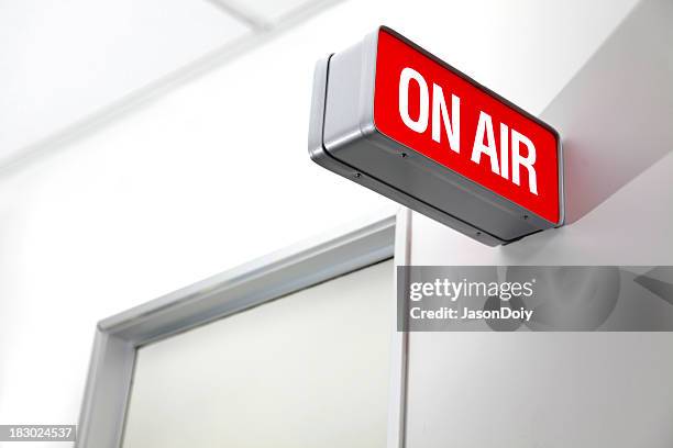 on the air - on air sign bildbanksfoton och bilder