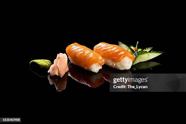 sushi nigiri di stile - sushi foto e immagini stock