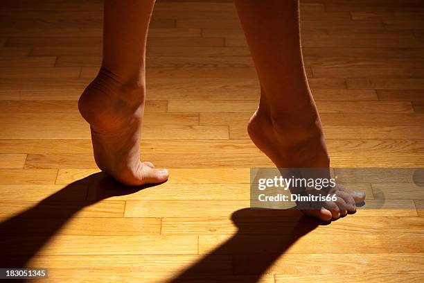 dancer feet - teen girls toes stock pictures, royalty-free photos & images