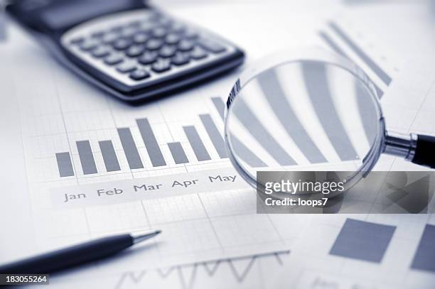 analyse - price calculator stock-fotos und bilder